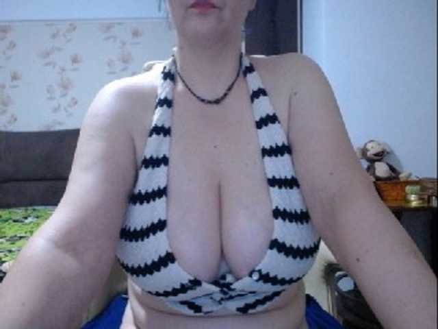 mary-x live cam on BongaCams