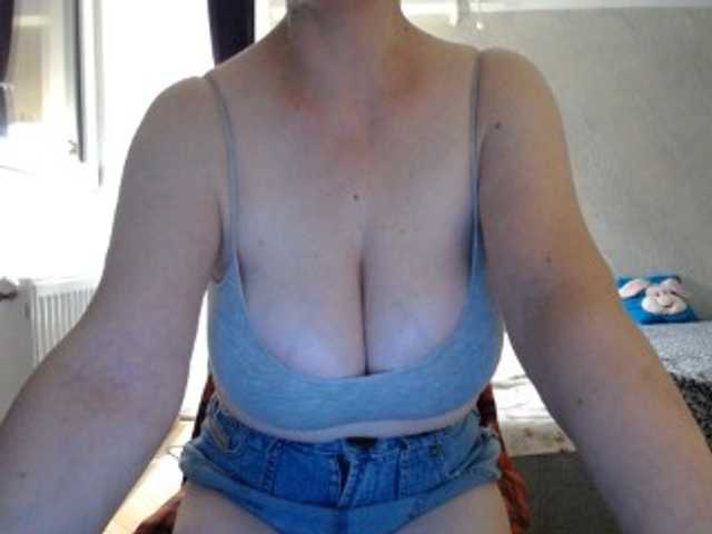 mary-x