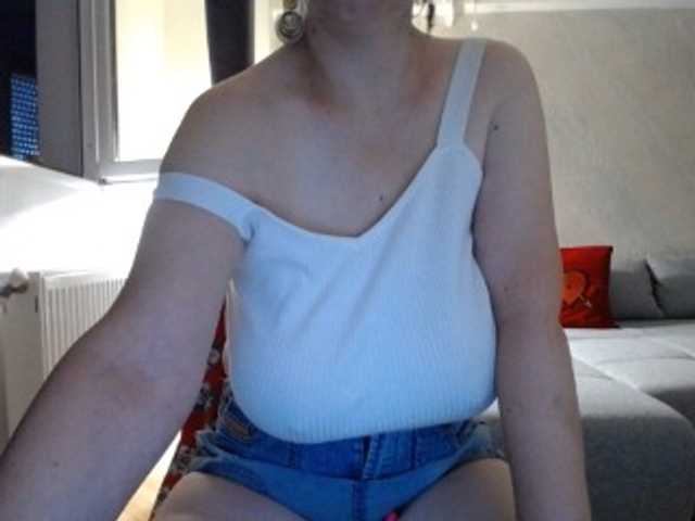 mary-x live cam on BongaCams