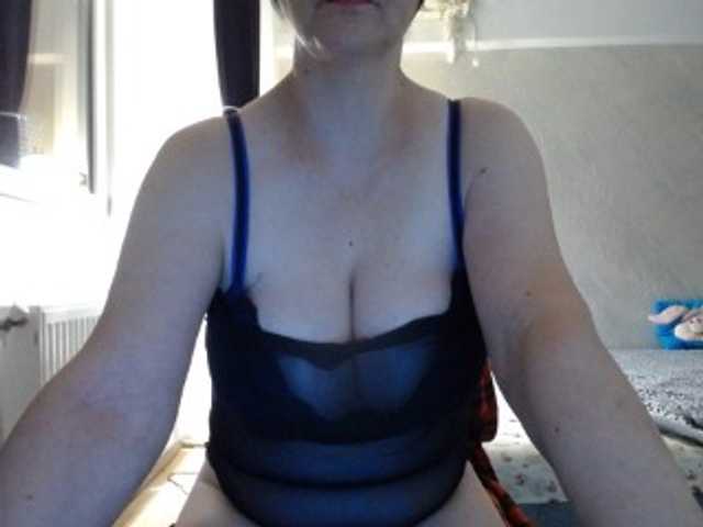 mary-x live cam on BongaCams