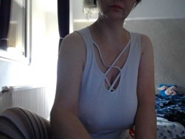 mary-x live cam on BongaCams