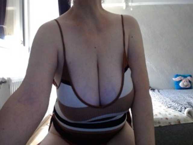 mary-x