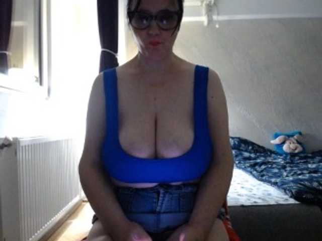 mary-x
