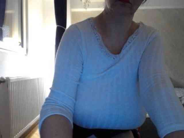 mary-x webcam