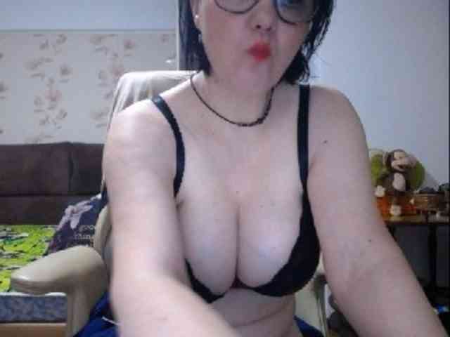 mary-x webcam