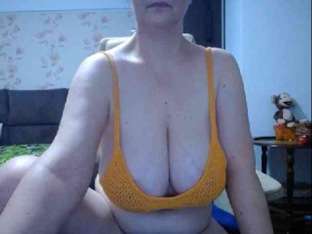 mary-x webcam
