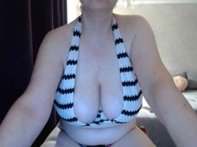mary-x webcam