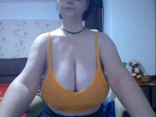 mary-x webcam
