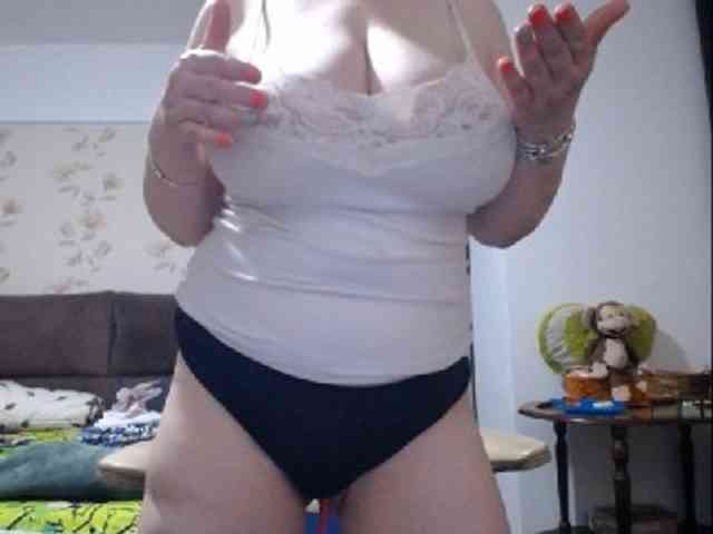 mary-x webcam