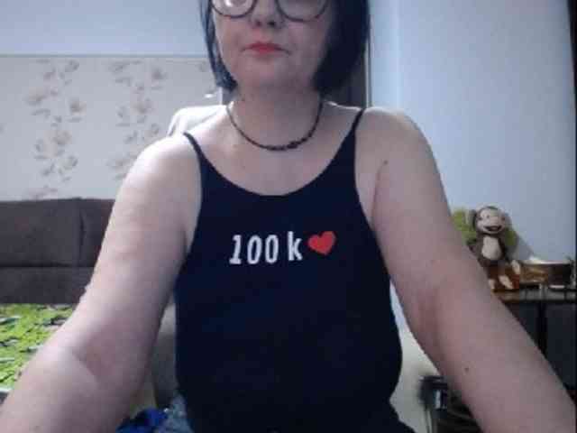 mary-x webcam