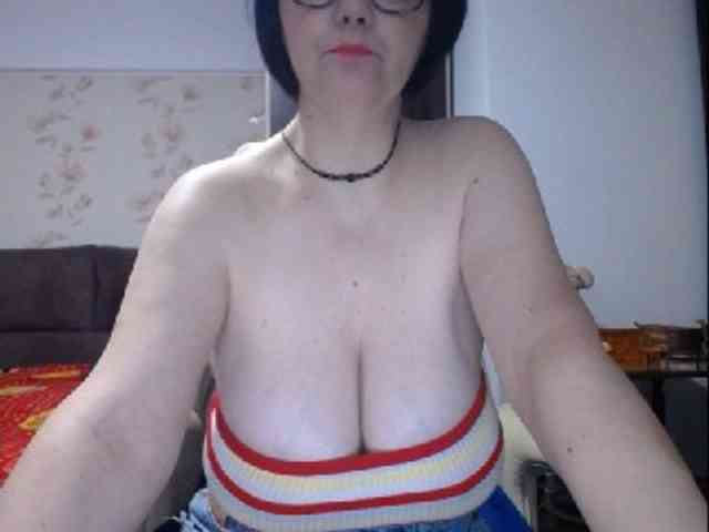 mary-x webcam