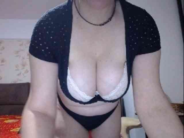 mary-x webcam