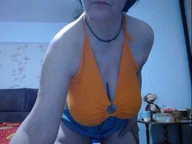 mary-x webcam