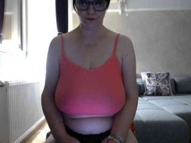 mary-x webcam