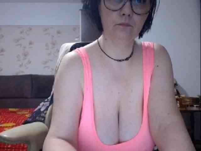 mary-x webcam