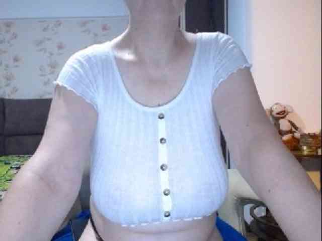 mary-x webcam