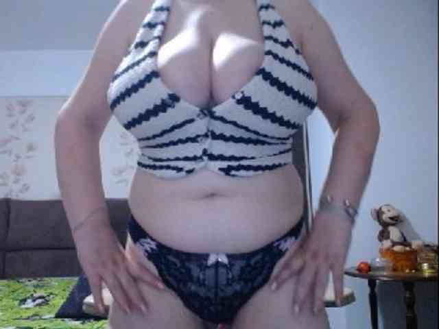 mary-x webcam
