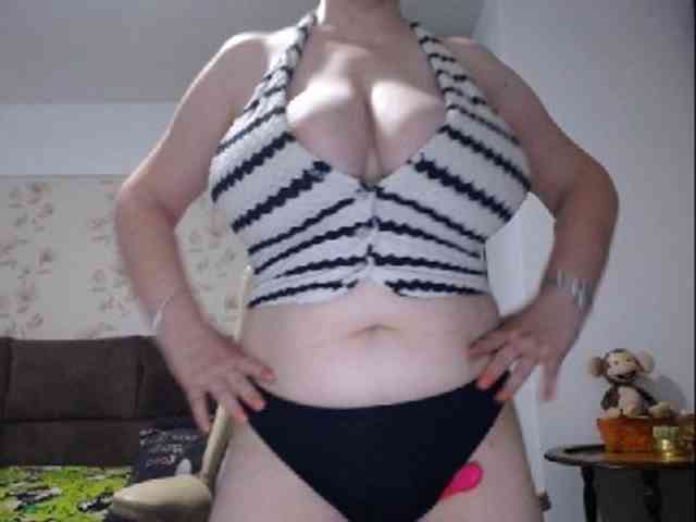 mary-x webcam