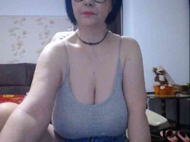 mary-x webcam