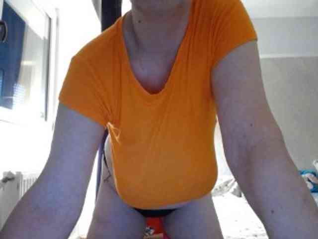 mary-x webcam