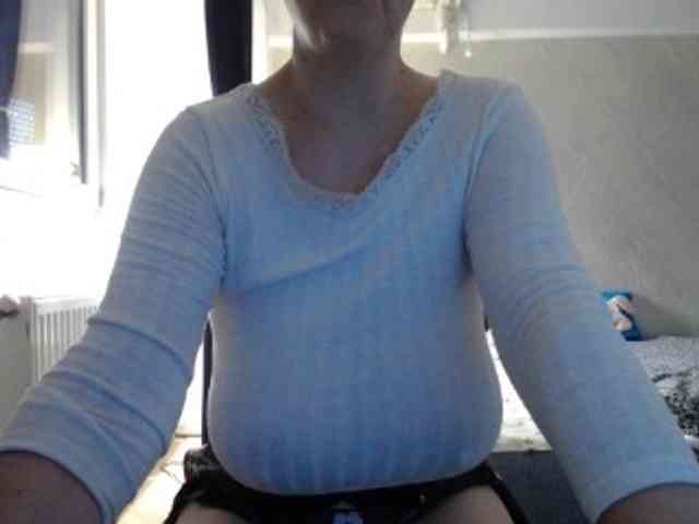 mary-x webcam