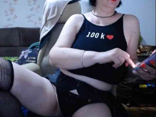 mary-x webcam