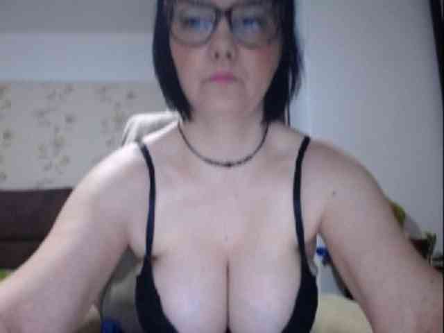 mary-x webcam