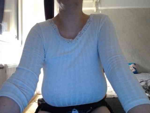 mary-x webcam