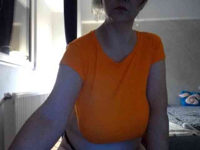 mary-x webcam