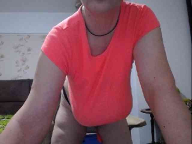 mary-x webcam