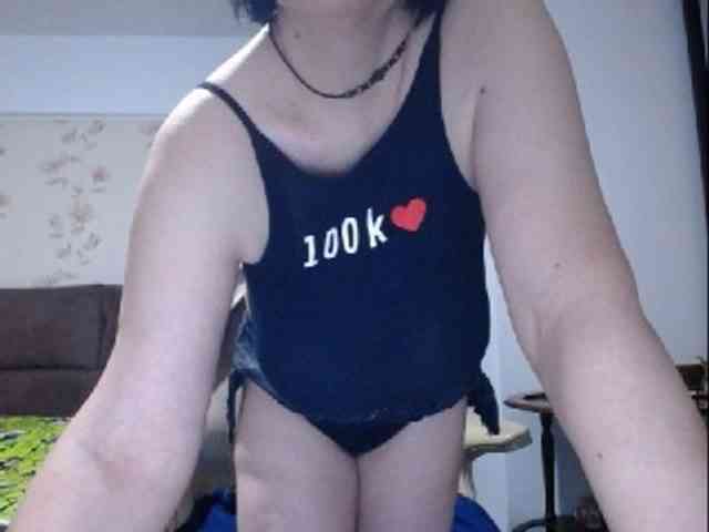 mary-x webcam