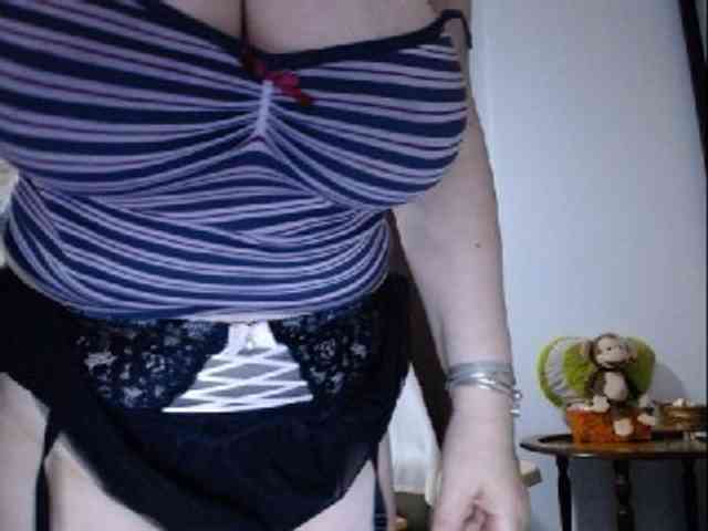 mary-x webcam