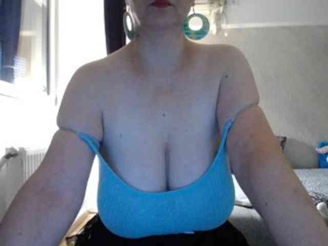 mary-x webcam