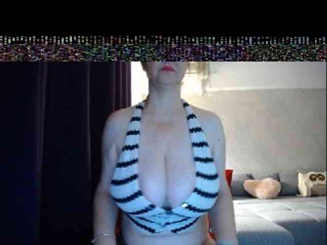 mary-x webcam