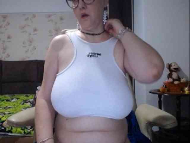 mary-x webcam