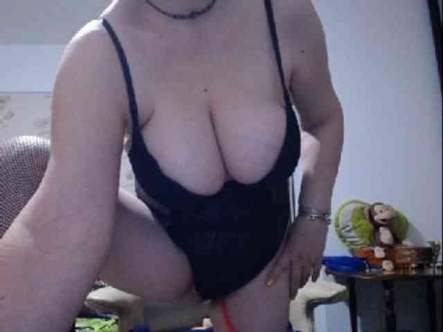 mary-x webcam