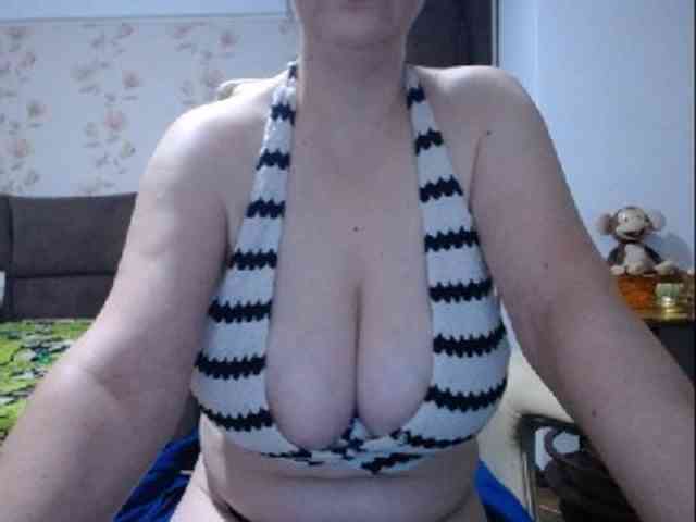 mary-x webcam