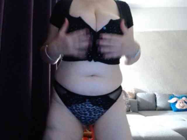 mary-x webcam
