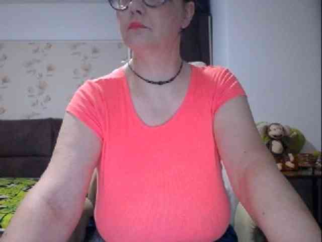 mary-x webcam