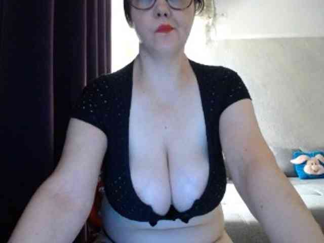 mary-x webcam