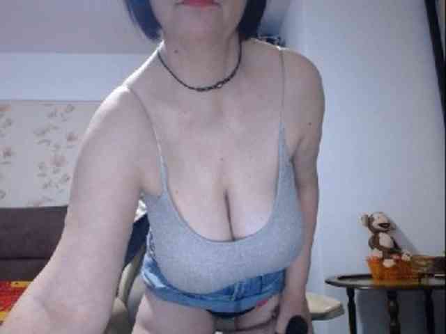 mary-x webcam