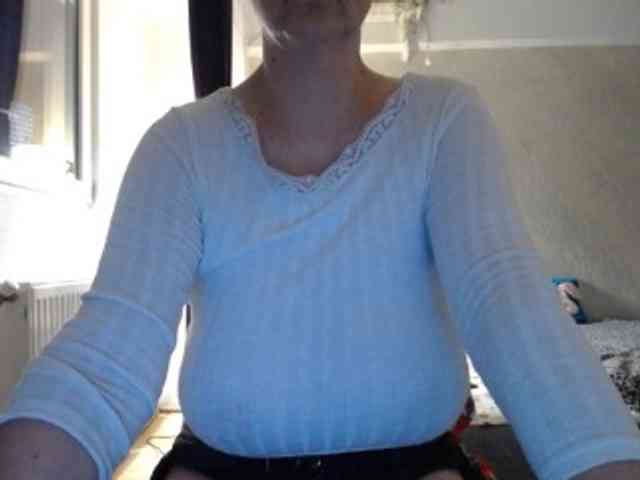 mary-x webcam