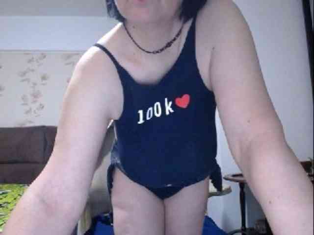 mary-x webcam