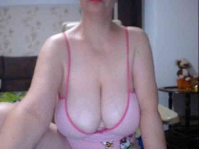 mary-x webcam