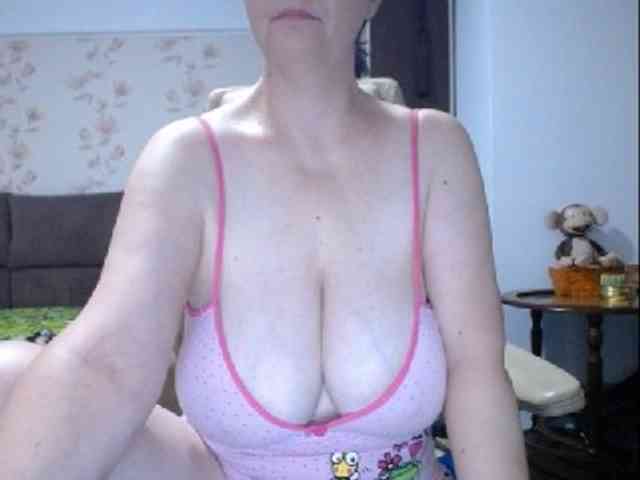 mary-x webcam