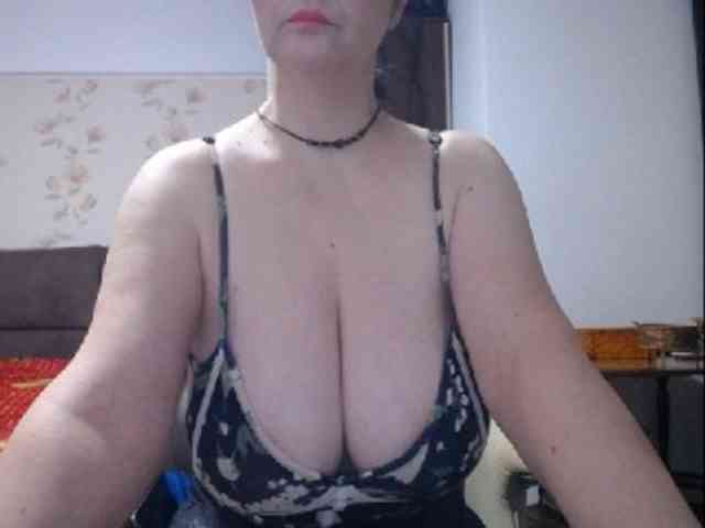 mary-x webcam