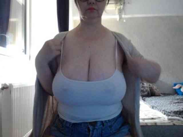 mary-x webcam