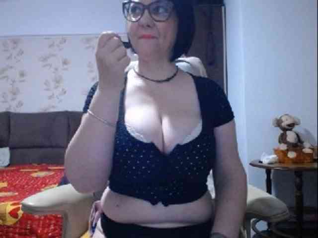 mary-x webcam