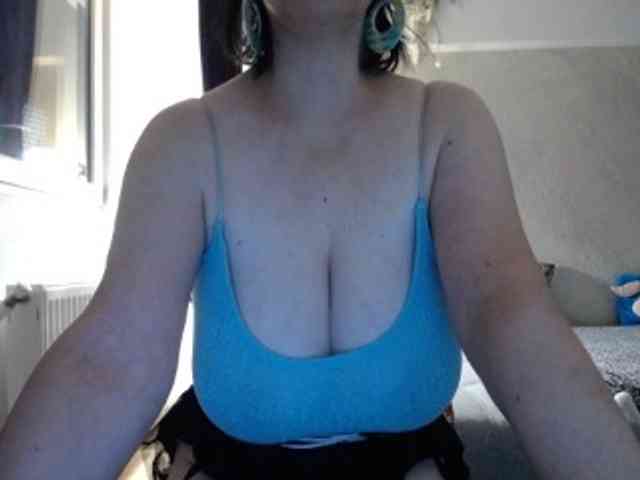 mary-x webcam