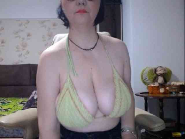 mary-x webcam